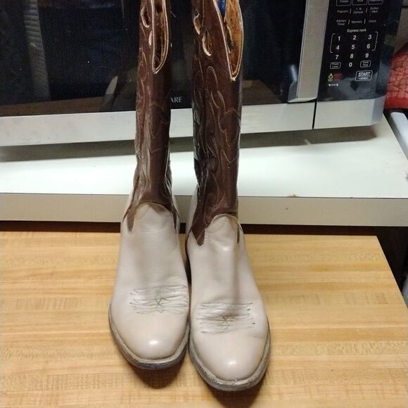 The Sander's vintage cowboy boots - Picture 2 of 5